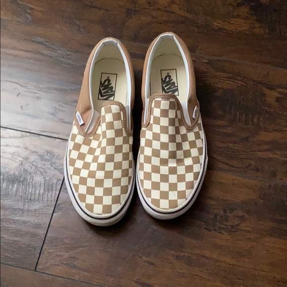 tiger eye tan and white checkered vans